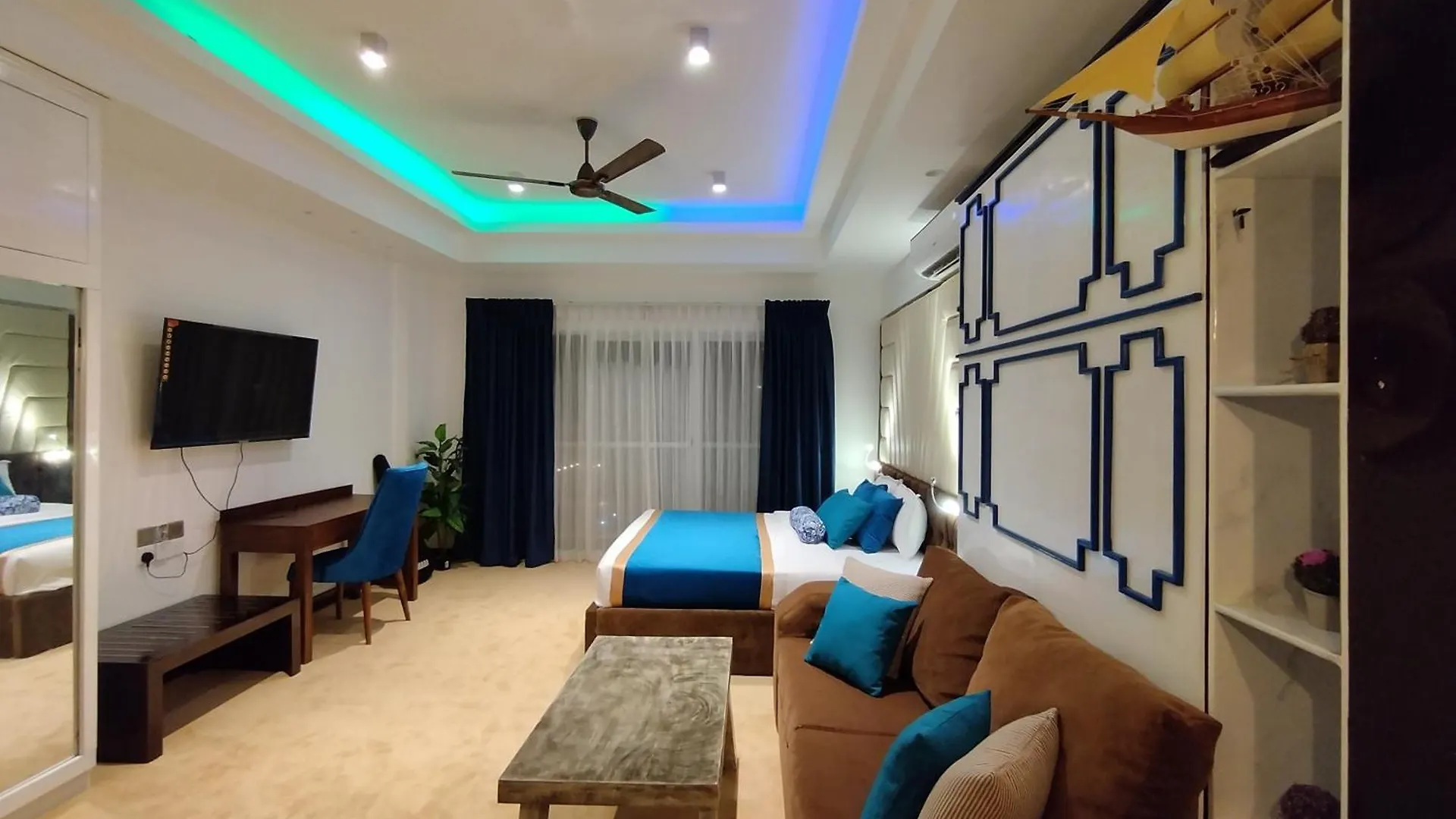 Apartment Infinity Condos By Ocean Breeze Negombo